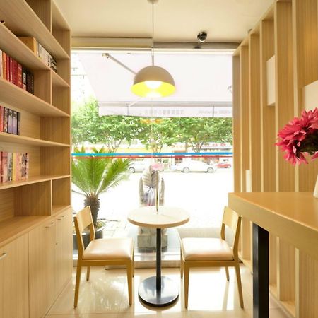Hanting Hotel Shanghai Hongqiao National Exhibition Center Jidi Road Bagian luar foto