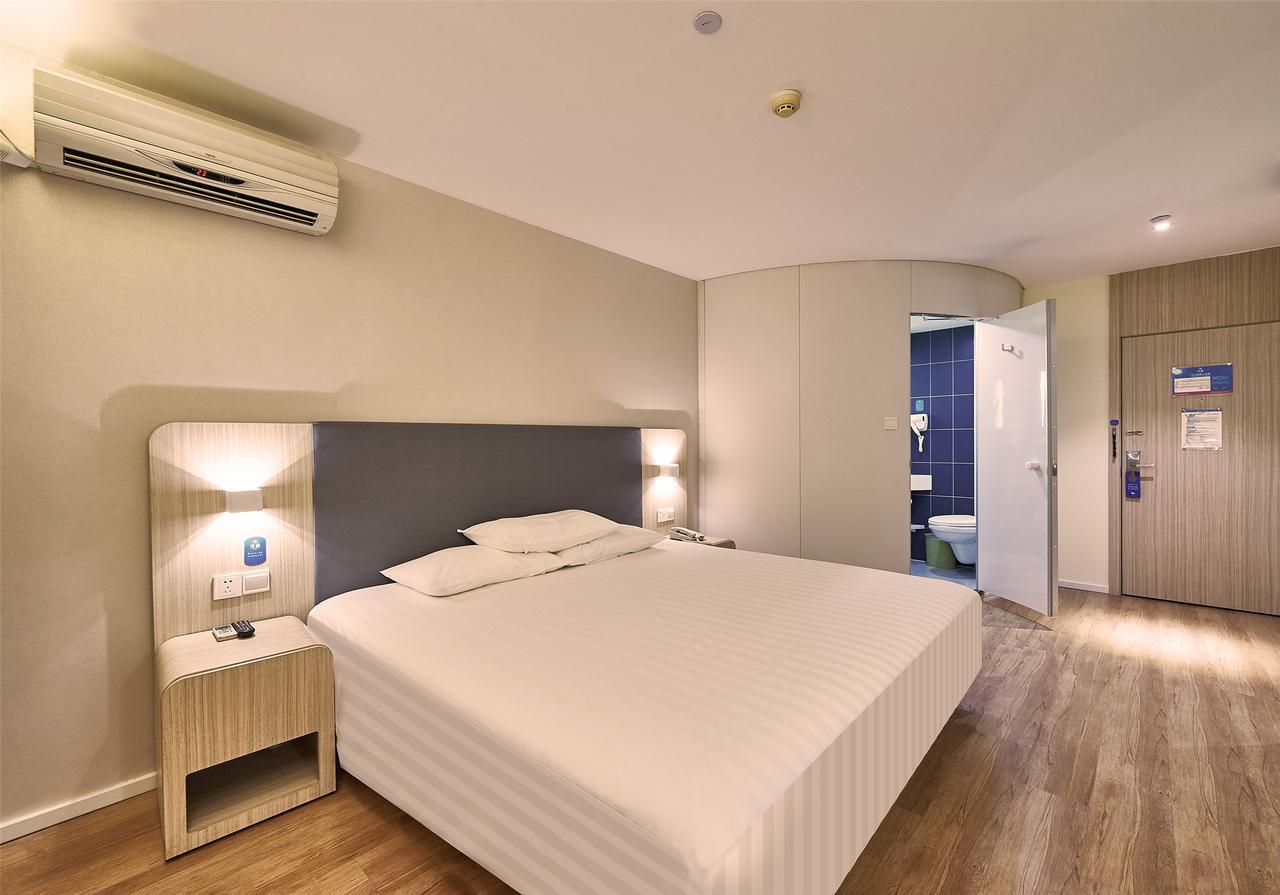 Hanting Hotel Shanghai Hongqiao National Exhibition Center Jidi Road Bagian luar foto
