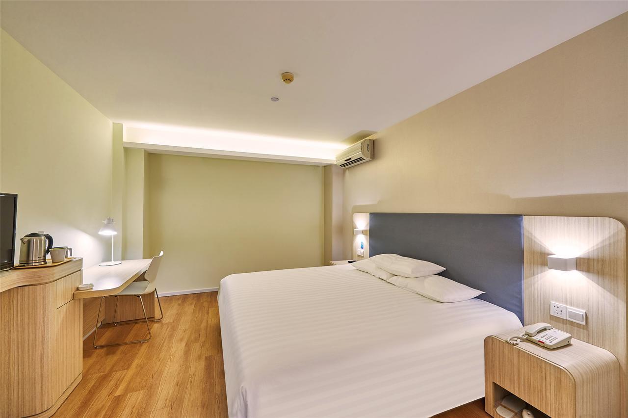 Hanting Hotel Shanghai Hongqiao National Exhibition Center Jidi Road Bagian luar foto